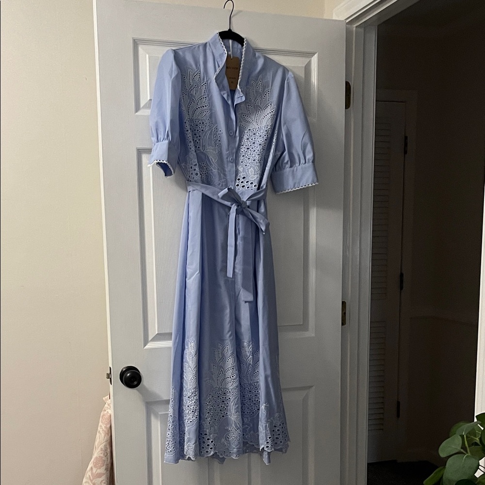 Chic Light Blue Midi Dress with Belt